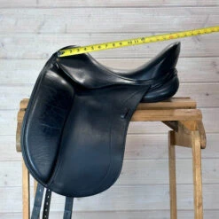 Used Schleese HK Dressage Saddle 17.5/MW 18 Used Schleese HK Dressage Saddle 17.5/MW -Equestrian Supplies Store 327 Seat Measurement 59631.1684874676