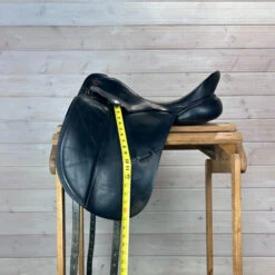Used Albion SLK Dressage Saddle 17.5/MW 23 Used Albion SLK Dressage Saddle 17.5/MW -Equestrian Supplies Store 329 Flap Length 58662.1686181195