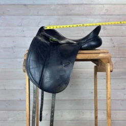 Used Albion SLK Dressage Saddle 17.5/MW 16 Used Albion SLK Dressage Saddle 17.5/MW -Equestrian Supplies Store 329 Seat Measurement 59011.1686181199