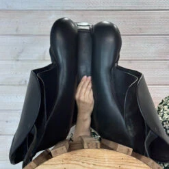 Used Stubben Genesis CL Dressage Saddle 17/N 19 Used Stubben Genesis CL Dressage Saddle 17/N -Equestrian Supplies Store 332 Channel Measurement 44811.1687460932