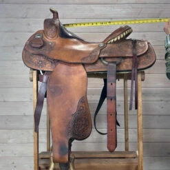 Used Star Of Texas Western Saddle 15/MW 20 Used Star Of Texas Western Saddle 15/MW -Equestrian Supplies Store 340 Seat Measurement 34934.1690419405