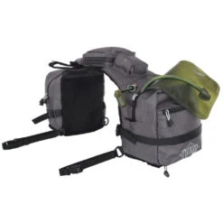 Tucker Adventurer Pommel Bag -Equestrian Supplies Store adventurer pommel bag grey t103 66 as tucker 68849.1628892864