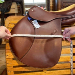Stubben Ascend Jump Saddle -Equestrian Supplies Store ascend saddle flap measure stubben 15964.1640728237