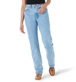 Wrangler Women's Cowboy Cut Jeans 12 Wrangler Women's Cowboy Cut Jeans -Equestrian Supplies Store core jeans antique wash front 1014MWZAT wrangler 80884.1665524283