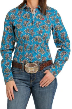 Cinch Performance Shirt No Pockets -Equestrian Supplies Store lds cinch print ls blue front MSW9165033 cinch 21424.1689020640
