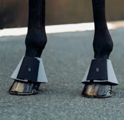 Horze Munich Neoprene Bell Boots -Equestrian Supplies Store munich bell boots alloy grey horse 19782 ALG horze 59311.1654288433