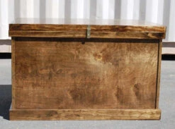 Phoenix West Heritage Tack Trunk -Equestrian Supplies Store phoenix west tack trunk walnut closed 27179.1537389665