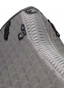 LeMieux Self-Cool Close Contact Square Pad -Equestrian Supplies Store self cooling cc polar grey detail 4854 lemieux 42126.1670554277